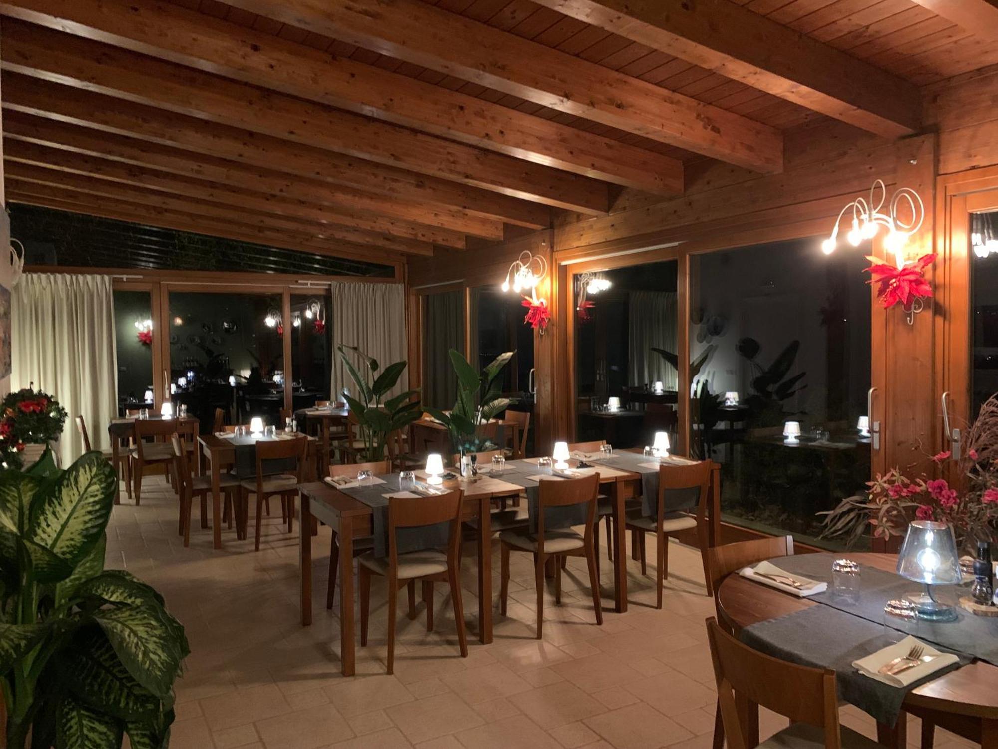 Gastronomic B&B Carlocarla Monte San Pietrangeli Exterior foto